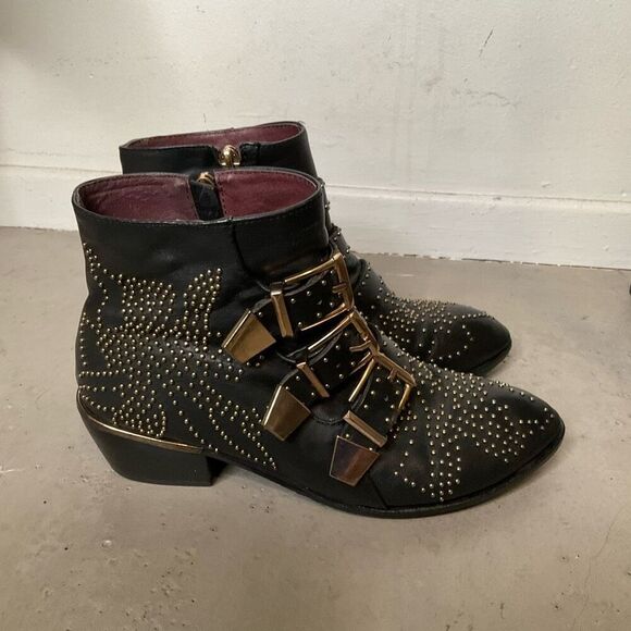 Chloé Susanna Studded Leather Ankle Boots - Picture 4 of 9